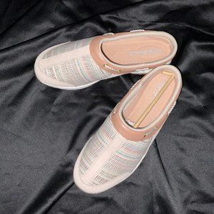 EASY SPIRIT TRAVELPORT 21 MULES